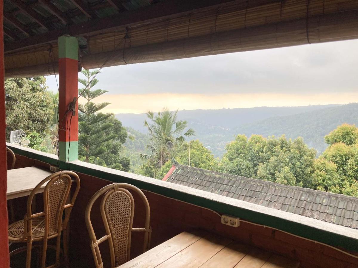 Taman Ayu Homestay Munduk Mitra Reddoorz Екстериор снимка